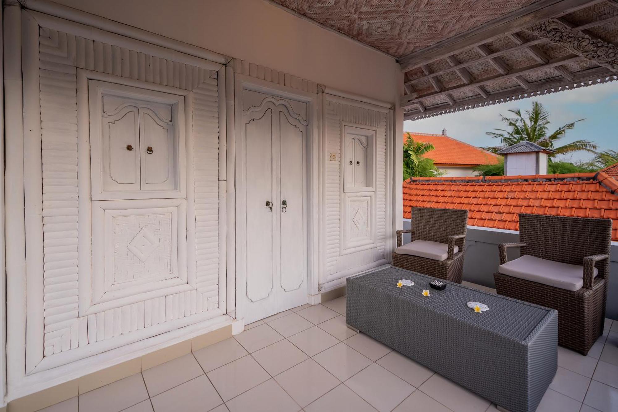 Ganesh Beach Hotel Candi Dasa  Ngoại thất bức ảnh