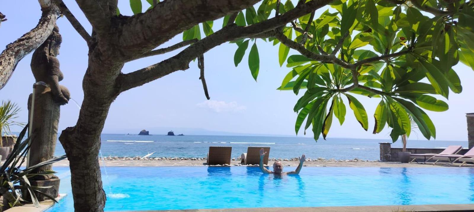 Ganesh Beach Hotel Candi Dasa  Ngoại thất bức ảnh