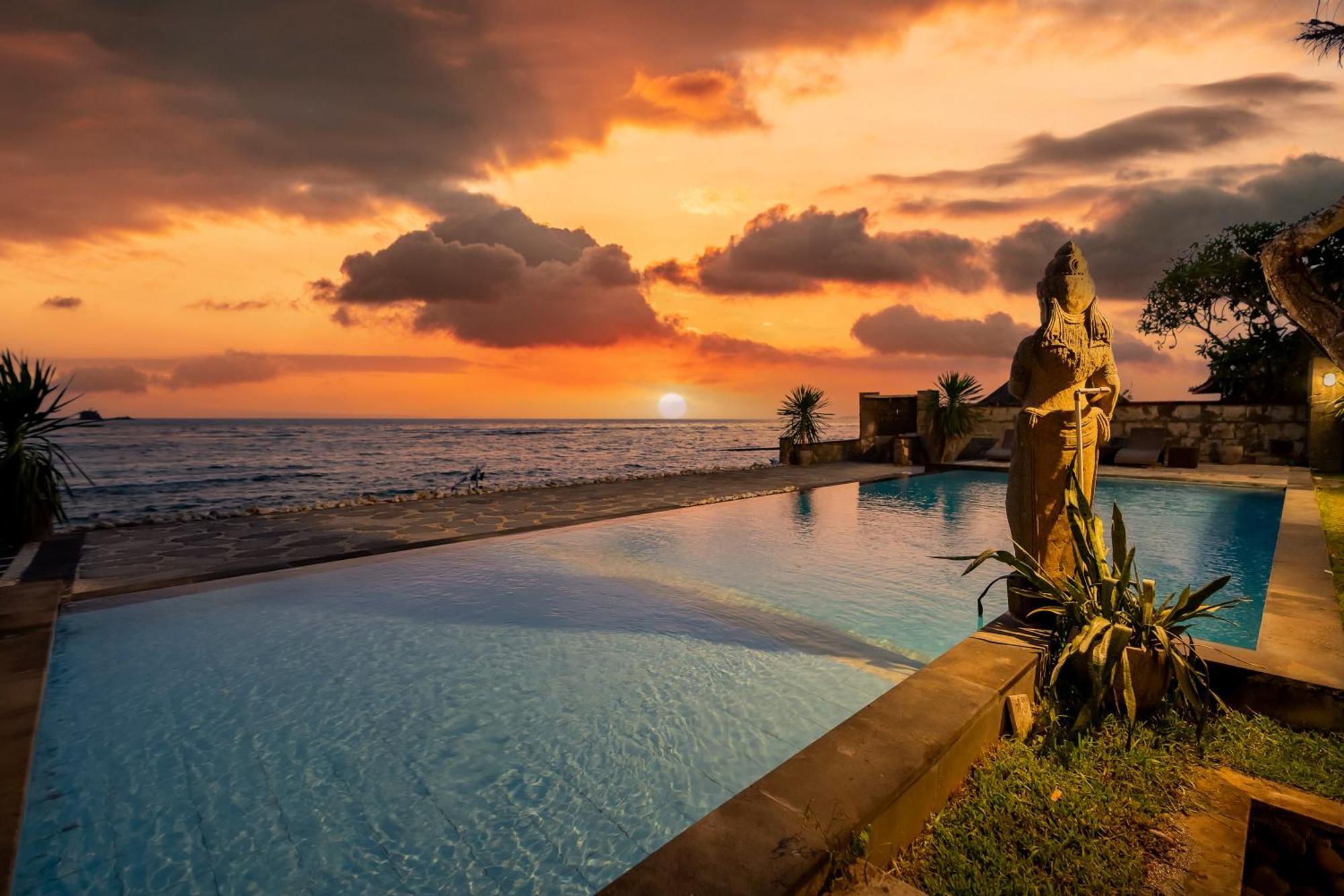 Ganesh Beach Hotel Candi Dasa  Ngoại thất bức ảnh